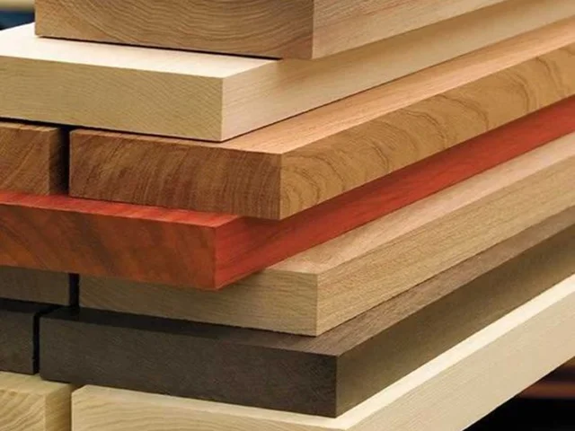 بهترین جنس چوب برای پایه‌های چوبی میز چیست؟